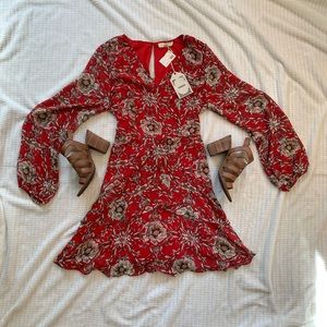 Gorgeous red floral long sleeve dress